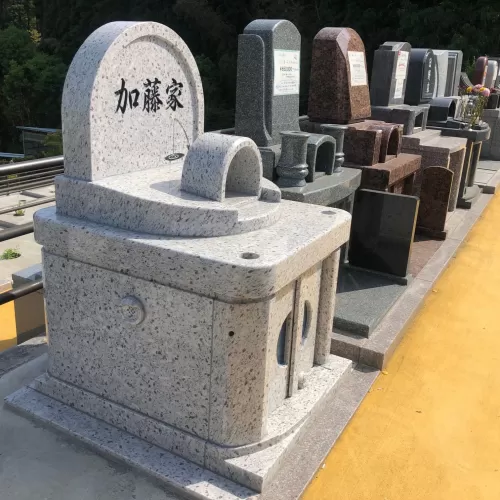 やすらぎ霊園「和み」デザイン墓完成のサムネイル